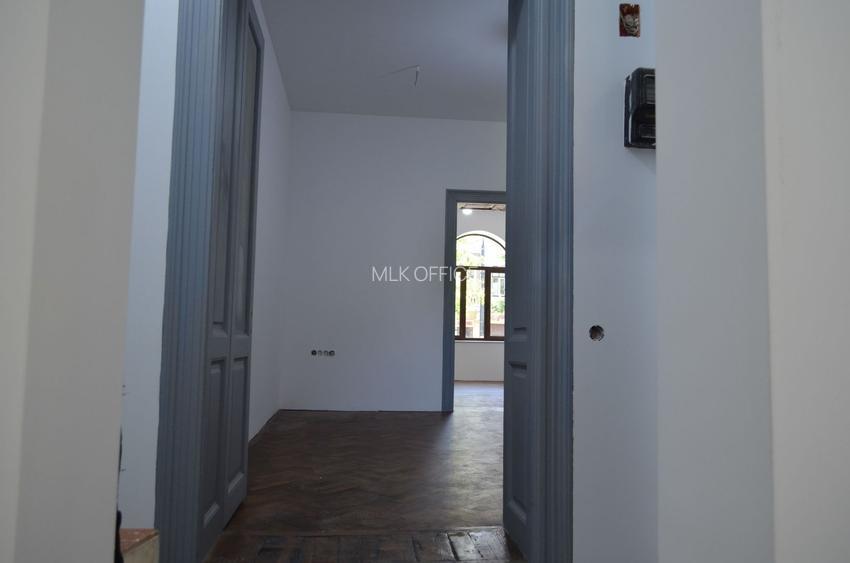 Apartament renovat in zona centrala - 12