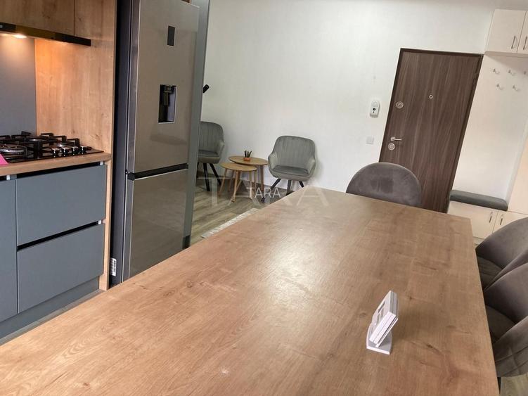 Apartament modern cu 2 camere, zona VIVO - 2