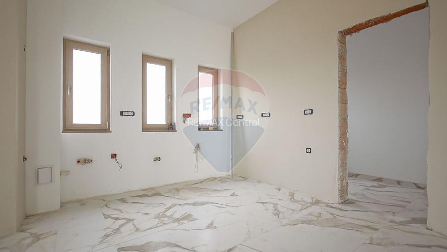 COMISION 0%! Casă noua cu 5 camere de vânzare in Tarlungeni - 3