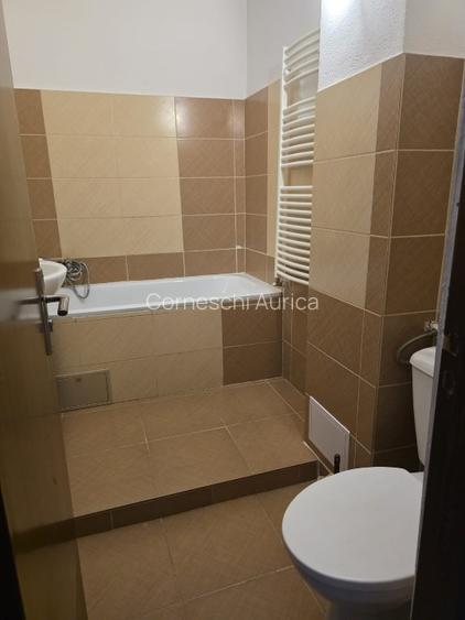 OFERIM SPRE VANZARE APARTAMENT CU 3 CAMERE DIRECT DE LA PROPRIETAR - 11