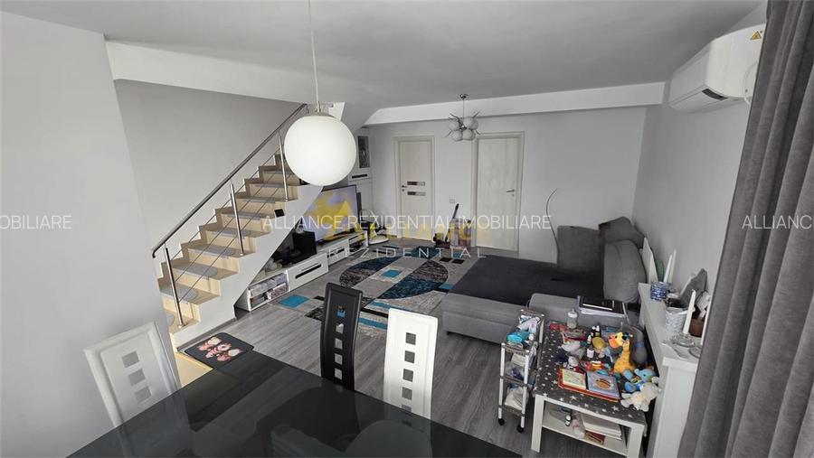 [Strada Scolii] Vila P+1+M | 5 camere - 3 bai - 6