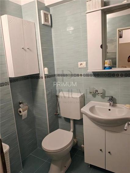 Gheorghe Lazar - 2 Camere - Decomandat - Etaj intermediar cu LIFT - Centrala ter - 10