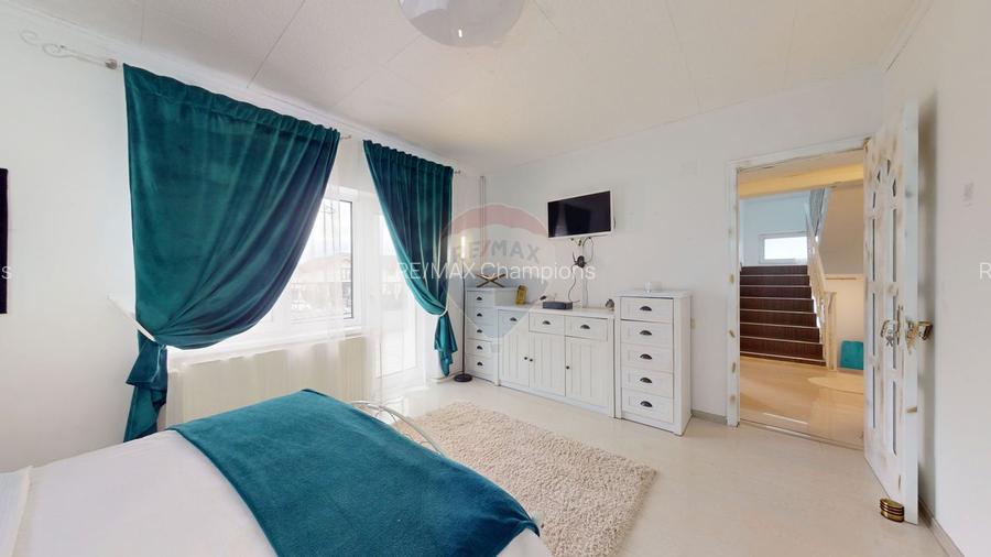 Casă/Vilă individuală | P+E+M | Teren 1075 mp | Cristian - 8