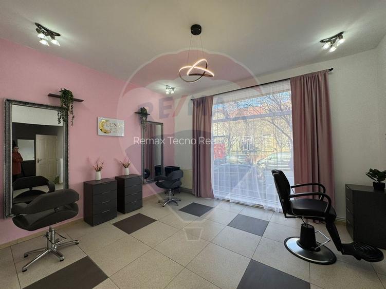 Scaun /camera de inchiriat-salon de infrumusetare (zona centrala) - 4