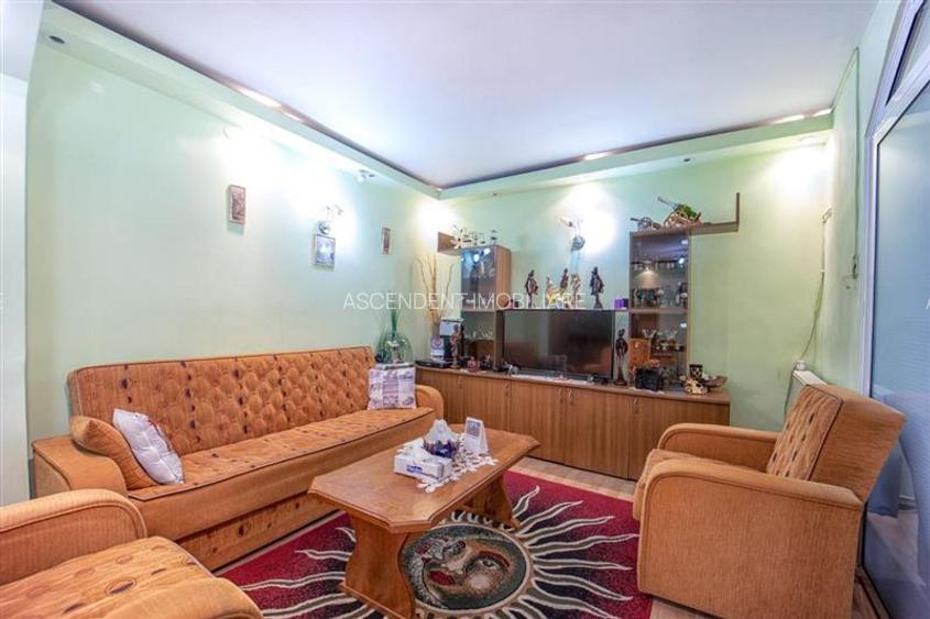 Pe incantare florala, casa cu 5 camere, curte individuala - Central, Brasov - 23