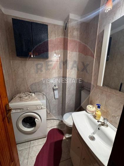 Apartament solid si spatios in una dintre cele mai bune zone ale Craio - 8