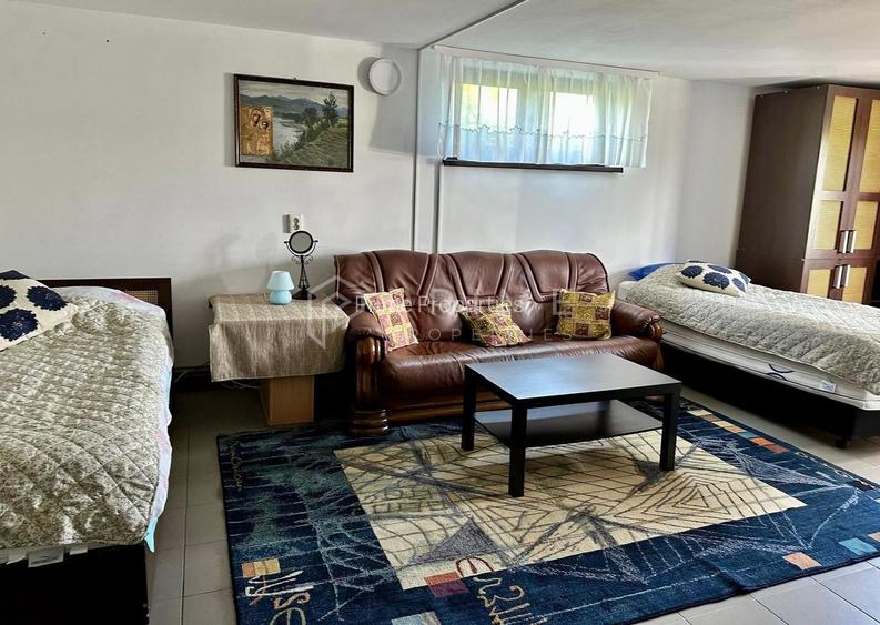 Casă cu 3 camere de închiriat pentru cazare muncitori, în Corunca - 9