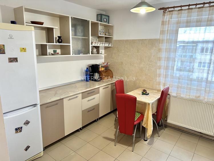 APARTAMENT 3 CAMERE I DECOMANDAT I CETATE- CLOSCA I MOBILAT UTILAT I - 11