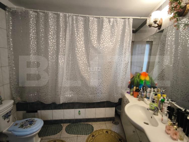 Casa 9 camere, 200 mp utili, zona Bd. Titulescu - 14