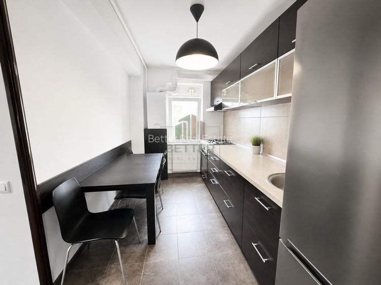 Apartament 2 camere decomandat de vânzare – mobilat și utilat, loc de parcare - 2