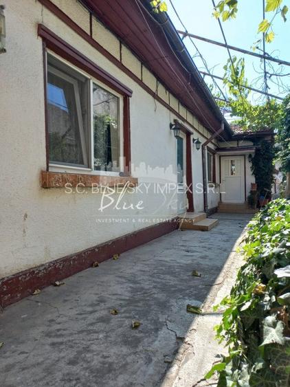  Casa batraneasca  cu teren de 435mp cu utilitati si deschidere 14 m- Coiciu  - 2