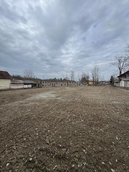 Teren Intravilan - parcelabil - 1.450 mp - Valea Avrigului - 4