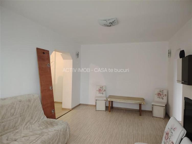 Apartament cu 3 camere, mobilat, centrala termica, zona nord - 4