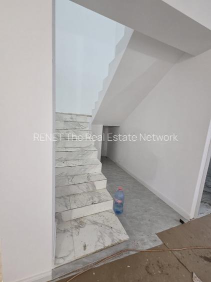 Vila Magurele singur curte strada Bucuresti 109.000Euro - 3