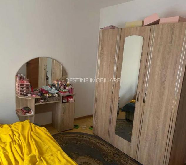 Panduri | 2 camere | 50mp | et 6 | semidec | 140.000 euro - 2