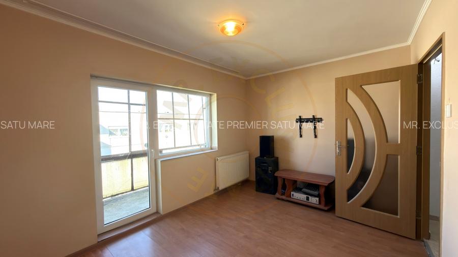 Apartament 3 camere decomandat Etaj IV, MV1 - Str.Titulescu 16 - Carei - 3