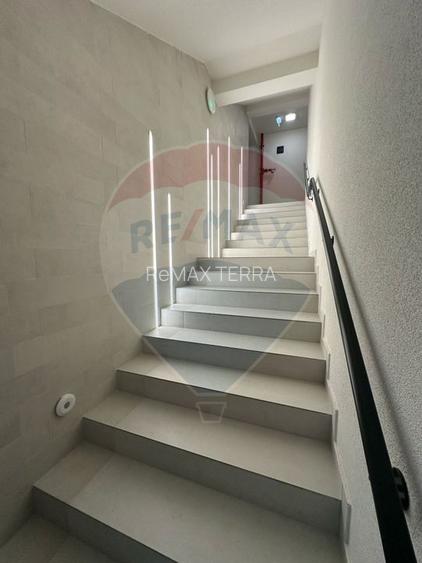 Apartament 1 camera -NOU, modern cu PARCARE securizata - 13