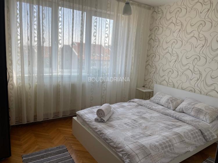 Inchiriez apartamnt central cu 2 camere regim hotelier - 7