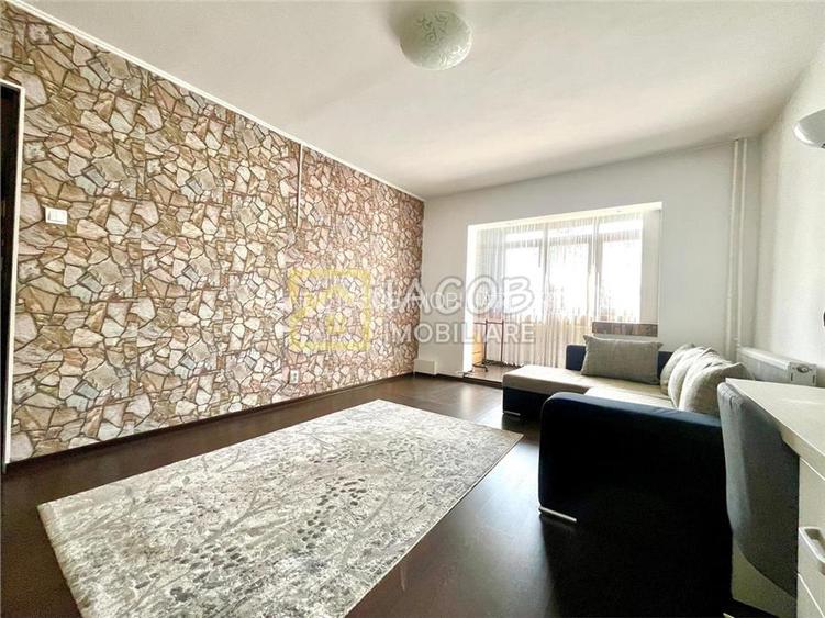 Apartament 2 camere decomandate, etaj 1, str. Mioritei Bacau - 6