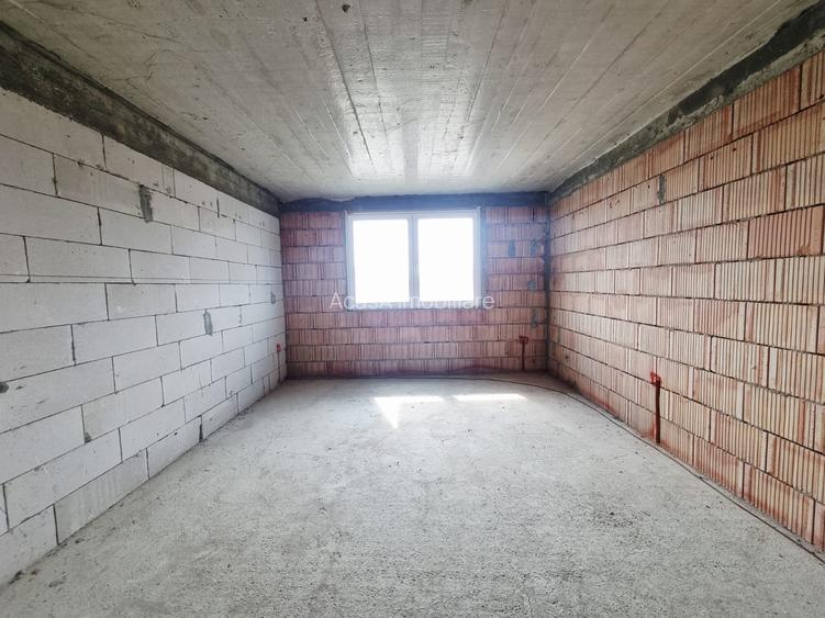 Vanzare vila clasica in Sat Costi, sup 210 mp, P+M, la gri, teren 500 mp - 7