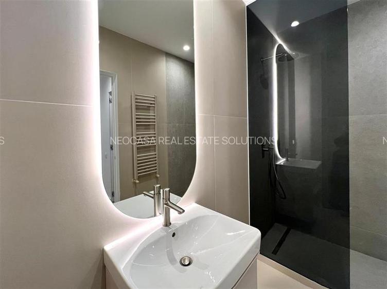 Apartament superb 2 camere - loc parcare inclus, terasa 60 mp - 10