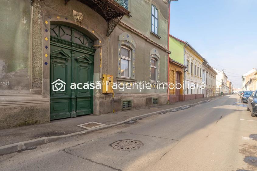 Apartament central la casă, spațios, ideal pentru familie numeroasă. - 3