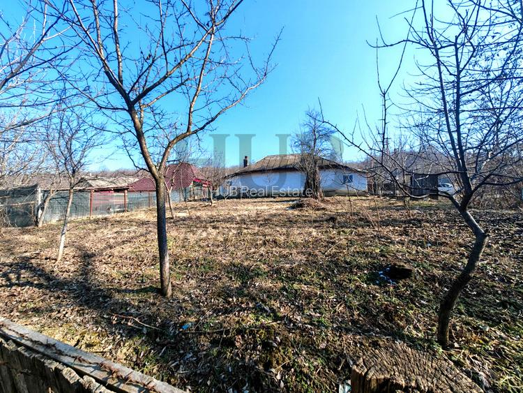 Teren intravilan cu constructie demolabila in Crihan | Magura - de vanzare - 4