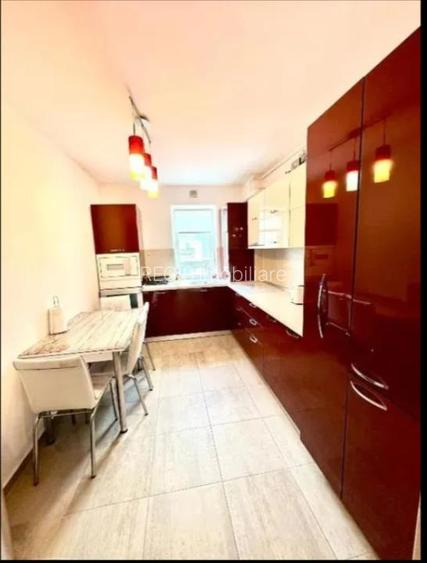 Apartament modern 3 camere cu parcare Kasper - 9