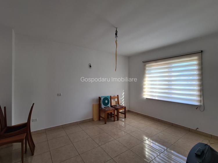 Vila P+1+M  in Adjud  zona linistita - pentru 1, 2 sau 3 familii - 7