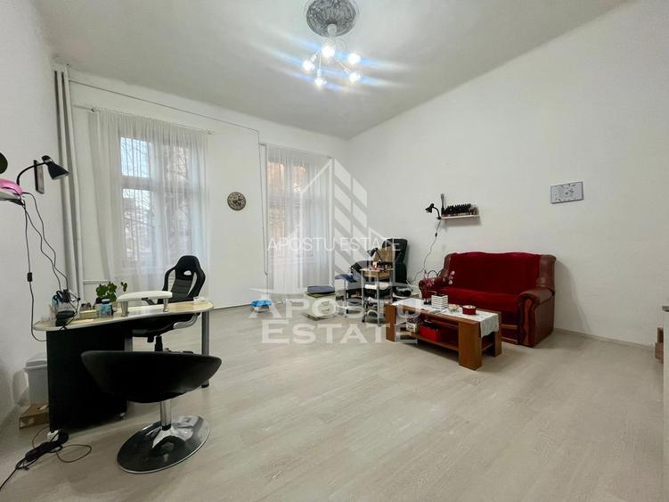 Apartament deosebit in cladire istorica, zona Piata Romanilor - 8