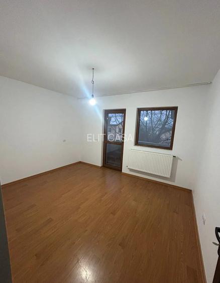 Casa , 5 camere , zona Valea Adanca - 3