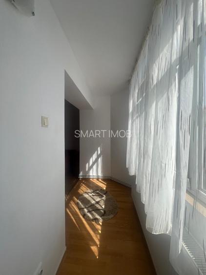 Garsoniera 27mp D-va Nord finisata 31.500eur neg usor - 9