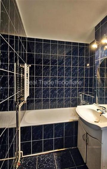 Apartament 2 camere decomandat etajul 1 - 5