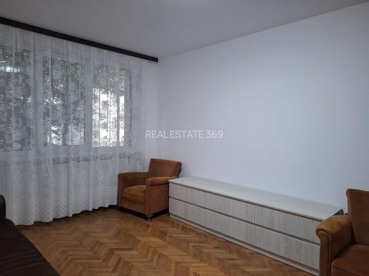 URGENT!, renovat complet, vedere spate, mobilat/utilat modern, liber - 3