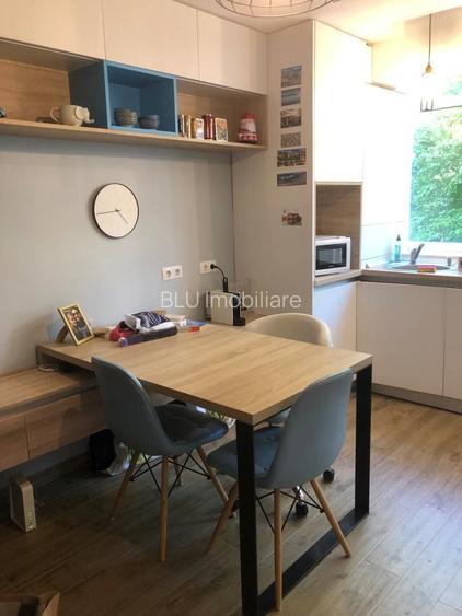 Apartament spațios cu 2 camere decomandate, Str. Louis Pasteur, Cart.Zorilor - 6