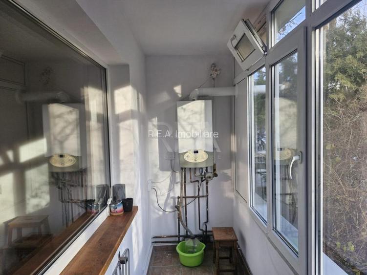 3 camere Titan, centrala, inst. schimb., an 1969, metrou, 68 mp - 7