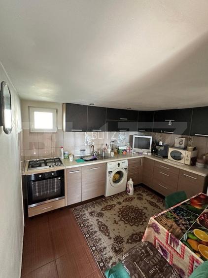 Apartament 3 camere la casa cu gradina si curte generoasa  - 13