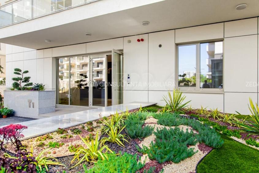 Expoxitiei Piata Presei Libere 1 Mai  Parcare - 20