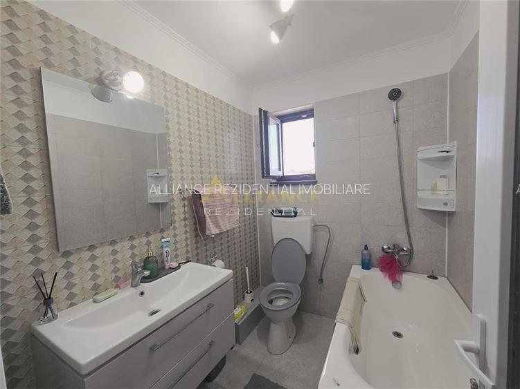 Duplex mobilat si utilat  - 4 camere -2 bai - pod -10 min de STV - 18