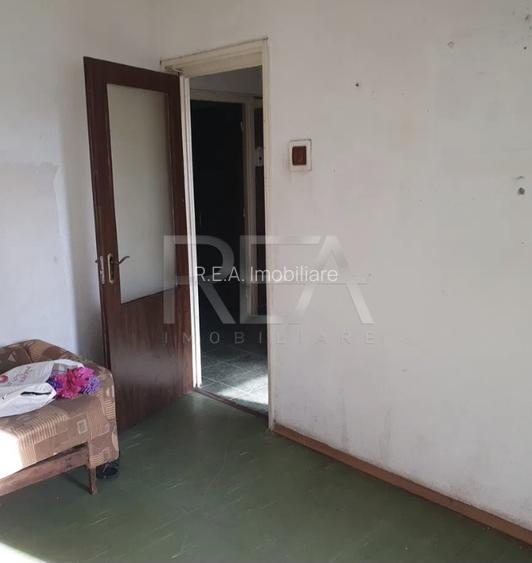 2 camere, et 1/4, bloc tip P-Drumul Taberei - 3