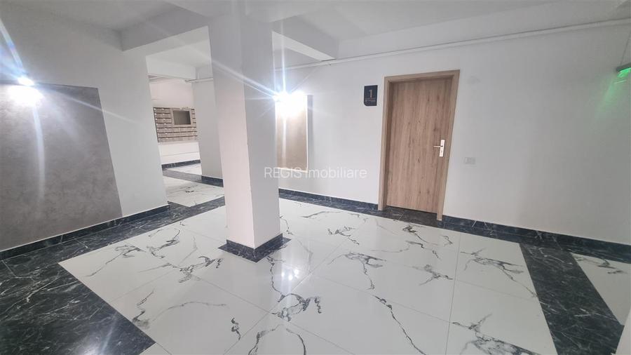 Penthouse de 3 camere zona Tractorul - 13