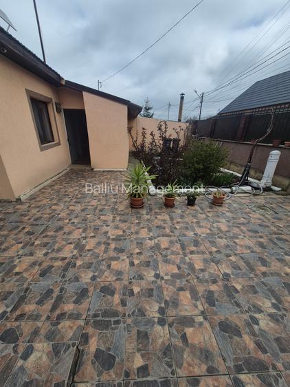 Casă în Năvodari, zona Lac Tăsăul! - 5