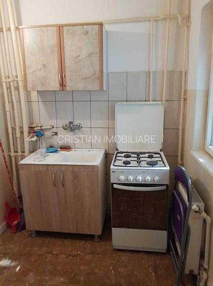 Inchiriere apartament 1 camera, Calarasi 4, Mobilat si utilat, etaj 1 - 5