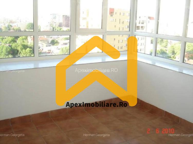 Bd Unirii, Alba Iulia | Duplex 4 Camere pentru birouri | 3 Terase - 12