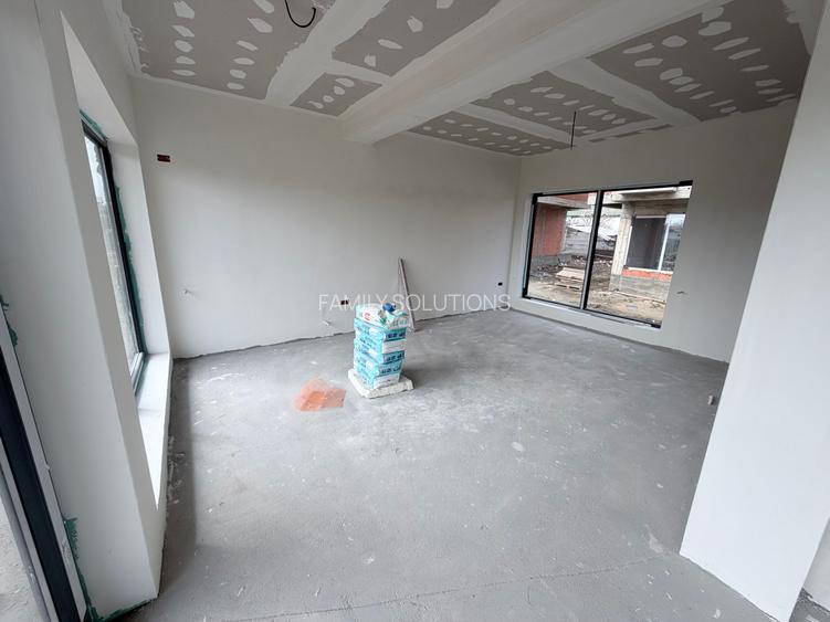 Ocazie! Case P+1+Pod. 4 cam. Util 100mp. Teren 200mp. Complex inchis - 7