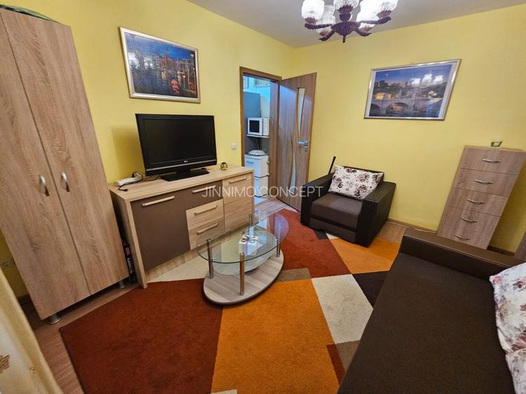 Apartament, 2 Camere, Micro 1 - 3