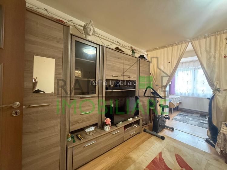 Garsonieră renovată 2023, mobilată modern, centrală proprie, Astra - 4