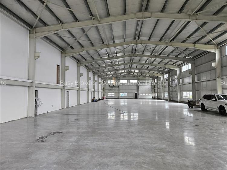 Spatiu Industrial - 1250 mp - Depozitare - Distributie - 23
