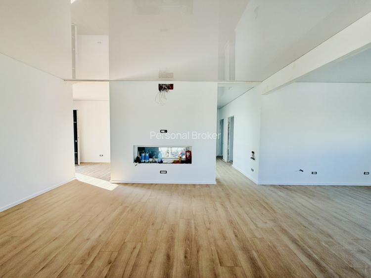 Duplex Modern – 4 Camere | Curte Interioară de luminină - 0% COMISION - 5