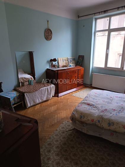 De Vanzare apartament 4 camere Rosetti-Mantuleasa - 8